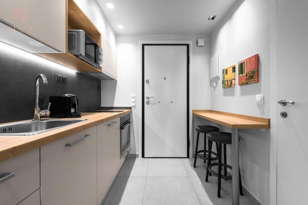Ferienwohnung Big Apple, Nilie Hospitality Mgmt Thessaloniki Exterior foto